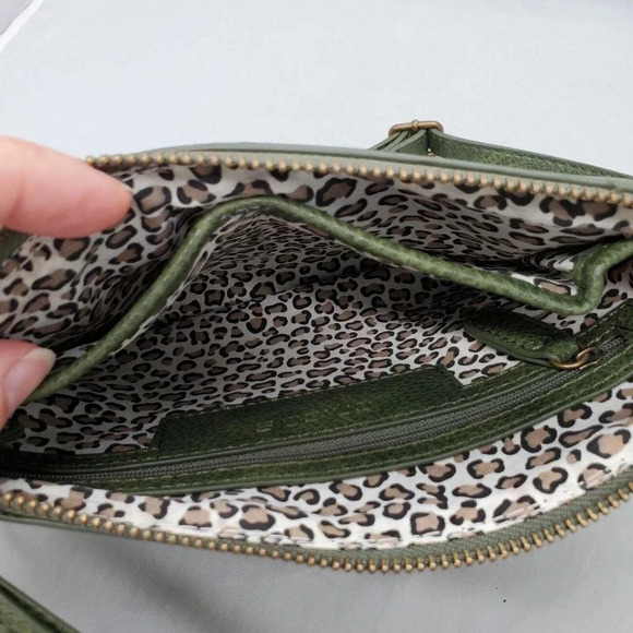 Chicos Purse Green Faux Leather Odette Crossbody Bag Studded Utilitarian Boho - Picture 14 of 16